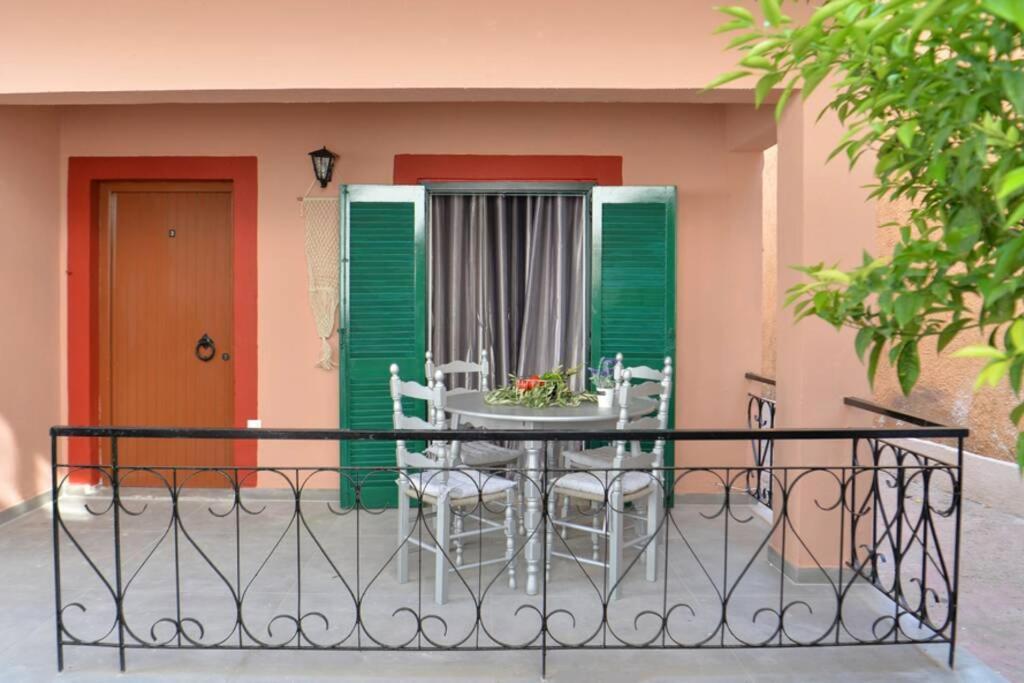 אצ'ארבי Seaside Villa Alexandra,Acharavi. מראה חיצוני תמונה